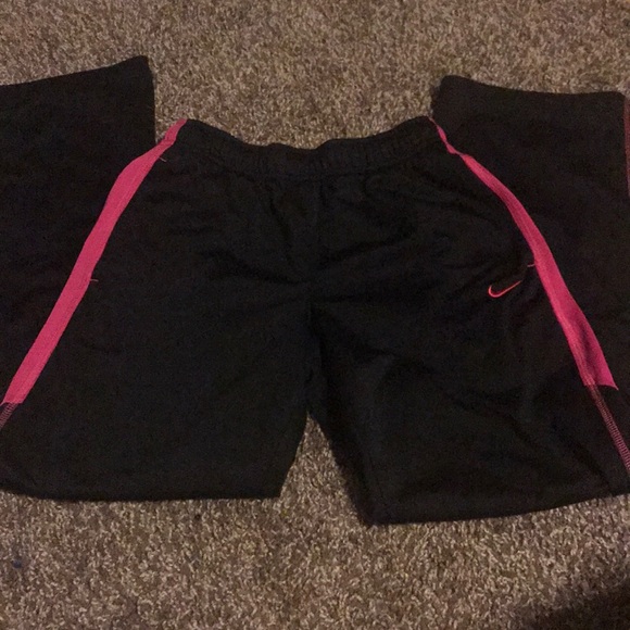 Nike Other - Girls Nike therms-fit pants size large